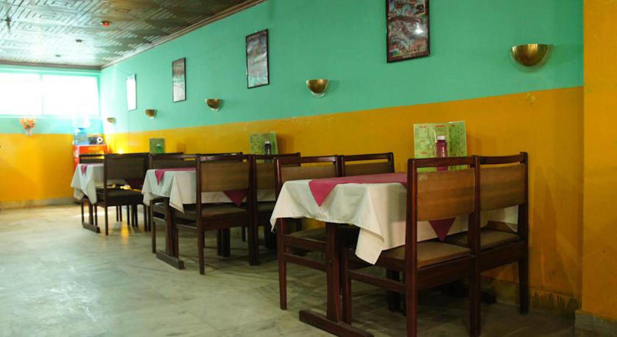 Hotel Red Panda Kathmandu Exterior foto